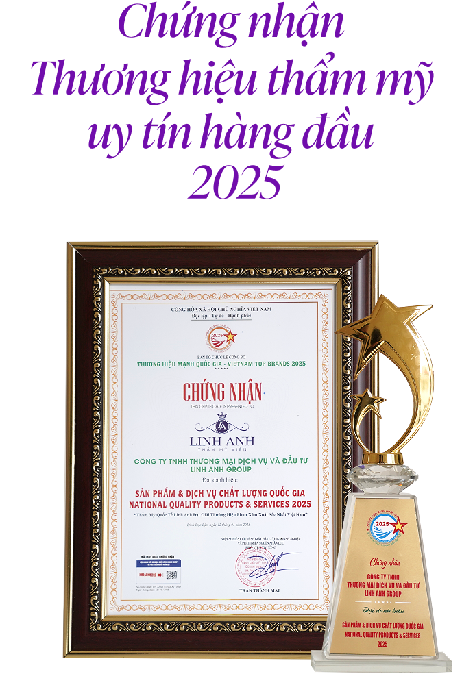 Chứng nhận Thương hiệu thẩm mỹ uy tín hàng đầu 2025 – bằng chứng nhận và cúp của Thẩm mỹ Linh Anh