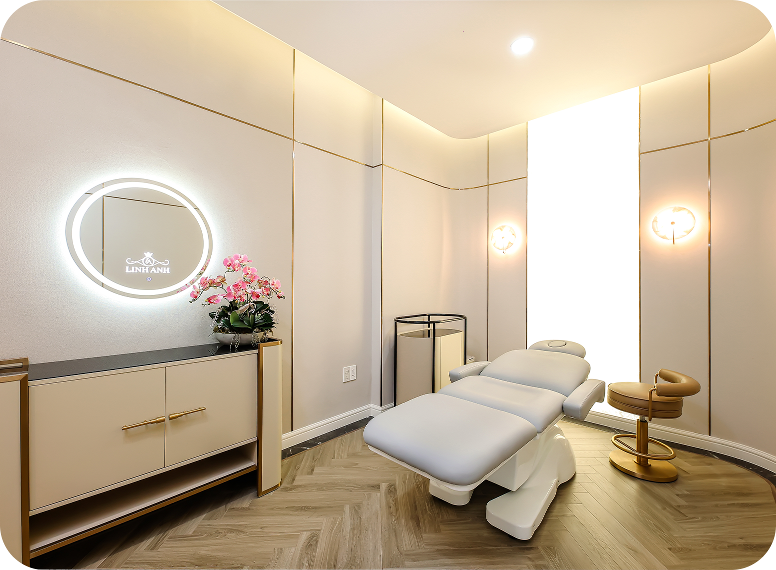 Không gian phòng khám Thẩm mỹ Linh Anh – hình 8
