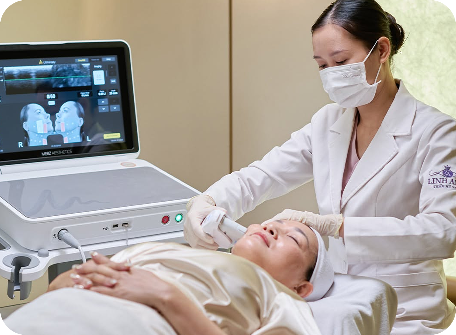 Trang thiết bị tại Thẩm mỹ Linh Anh – hình 2