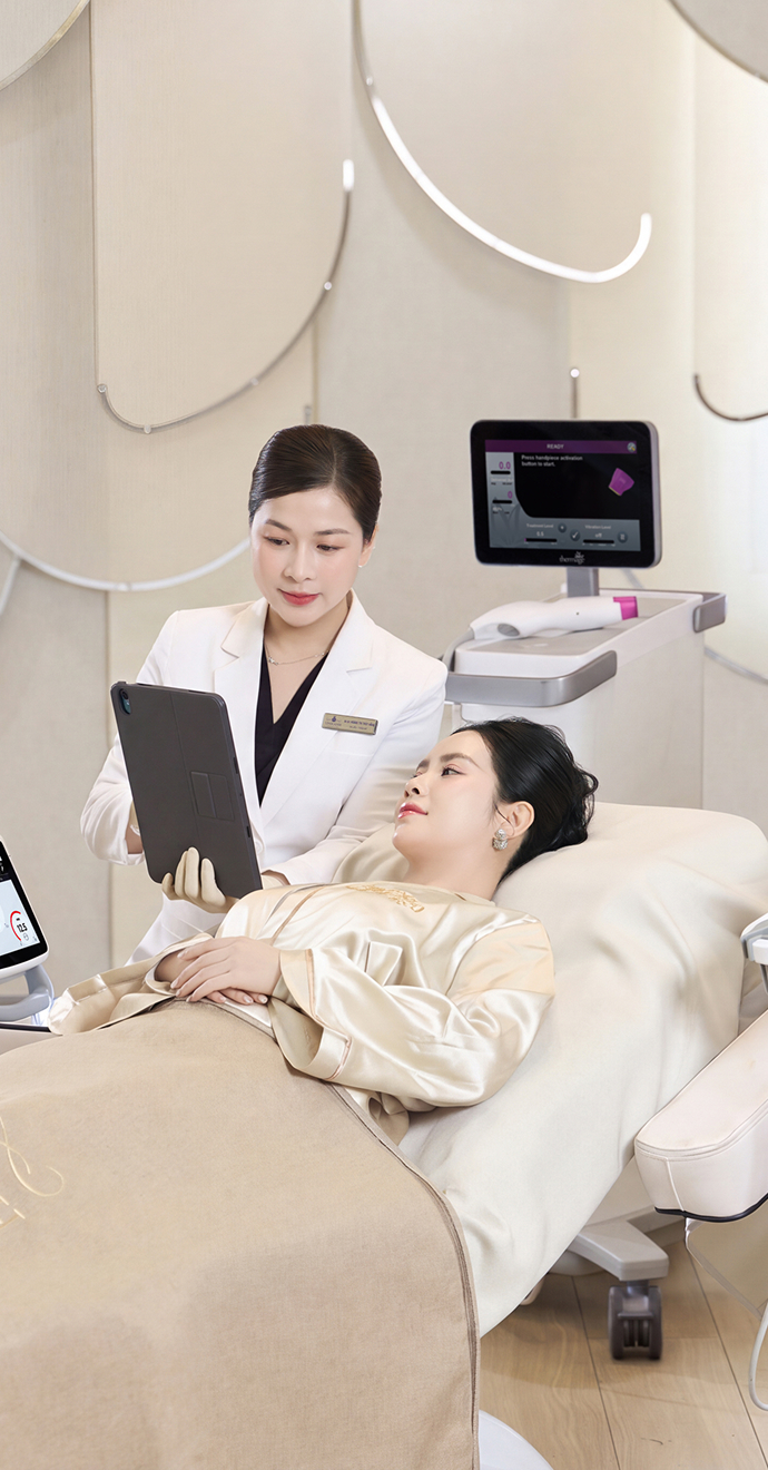 Không gian sang trọng và trang thiết bị hiện đại tại Phòng khám Thẩm mỹ Linh Anh